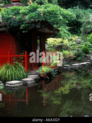 COMPTON ACRES JAPANISCHER GARTEN PAGODE Stockfoto