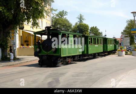 Chiemseebahn verlassen Prien Stock-Hafen, Chiemsee, Bayern, Deutschland, 2006. Stockfoto