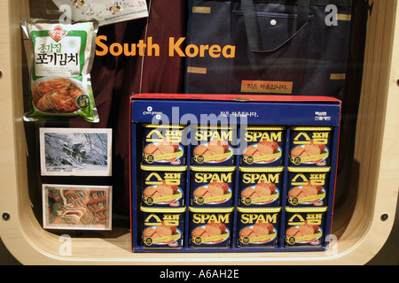 Anzeige der Spam-Produkte für den Markt Südkorea im Spam-Museum in Austin Minnesota Stockfoto