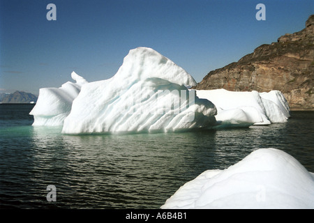 Eisberg in der Nähe von Uummannaq Grönland Stockfoto
