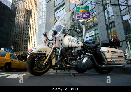 NYPD 1450cc Road King Harley Davidson Motorräder New York USA Dez. 2006 Stockfoto