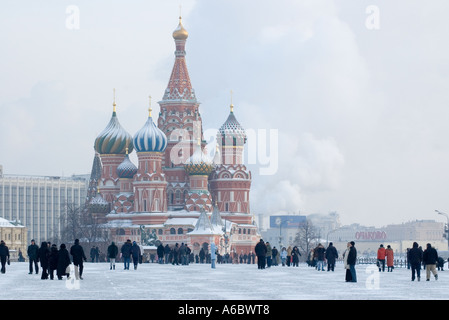 Kathedrale des Schutzes der Allerheiligsten Gottesgebärerin auf dem Graben (Собор Покрова пресвятой Богородицы, что на Рву) auf dem Roten Platz Stockfoto