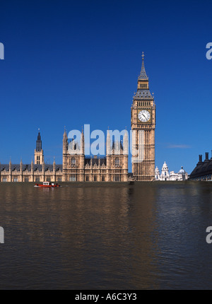 Manipulierte Bild: Big Ben und den Houses of Parliament überschwemmt an der Themse in schweren Flut, London, England Stockfoto