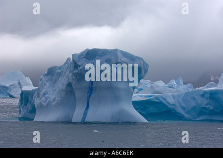 Blaue Eisberge Laurie Island South Orkney Inseln Antarktis Januar 2007 Stockfoto