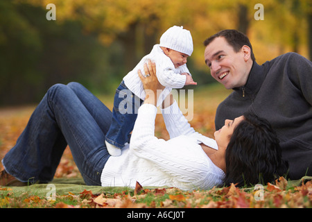 Familie im Park Stockfoto