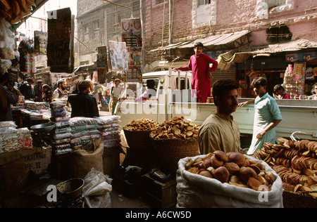 Straßenszene in Pakistan Sind Karachi Lee Markt Stockfoto