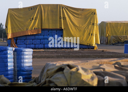 Ballen Baumwolle, die darauf warten, werden exportiert Bamako, Mali Stockfoto