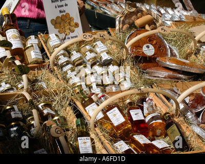 Markt-Anzeige der lokalen produzieren Sarlat la Caneda Dordogne Aquitanien Frankreich Stockfoto