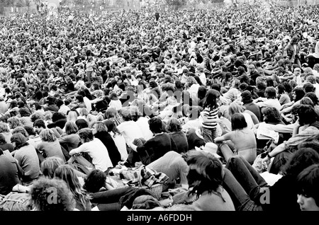 Musikkonzert in der Konzertmuschel Crystal Palace, London 1970. Stockfoto