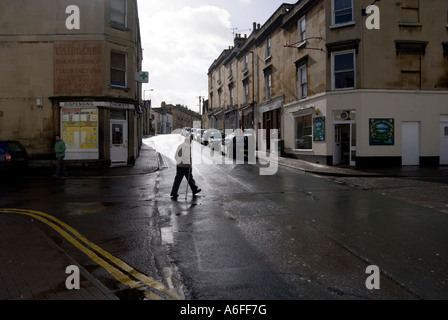 Larkhall Bad High Street senior Senior Kreuzung Dorfstraße Stockfoto