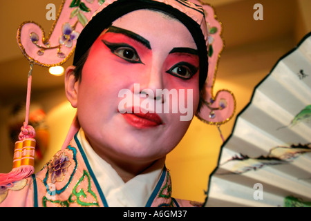 Chinesische Oper-Darsteller Chinese Theater Kreis Singapur Stockfoto