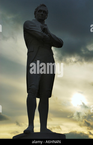 Sir Stamford Raffles Statue mit Sonne im Hintergrund, Republik Singapur, Asien Stockfoto