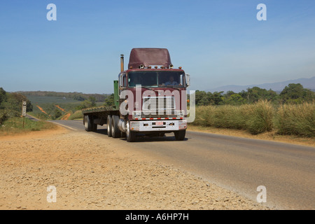 LKW auf der Pan American Highway Valle de El General Costa Rica Stockfoto