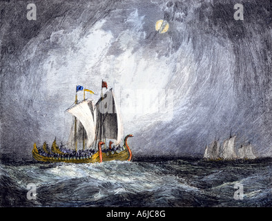 Die Viking Flotte von Schiffen in das Meer. Hand - farbige Holzschnitt Stockfoto