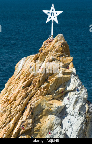 Weihnachten Sterne - Taucher aus Quebrada Klippen - Acapulco Stockfoto