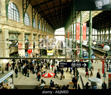 Blick auf innere des Gare Du Nord Paris Stockfoto