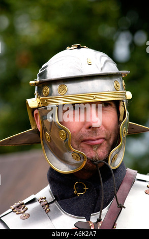 Soldat in Ermine Street Guard römischen militärischen Reenactment-Gruppe Großbritannien Stockfoto
