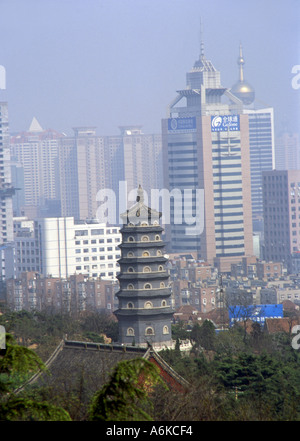 Zhanshan Tempel Stupa Qingdao Shandong China chinesische asiatische asiatische Asien Stockfoto