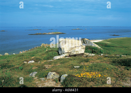 Blick vom Petit Monceau auf Guernsey liegt am gemeinsamen Herm Stockfoto