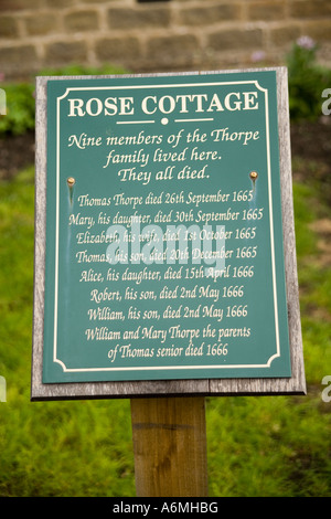 Rose Cottage anmelden Eyam, Derbyshire, England Stockfoto