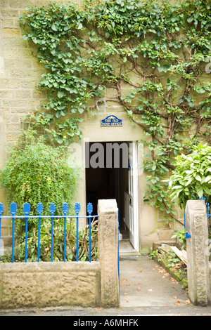 Das alte Postgebäude in Eyam, Derbyshire, England Stockfoto