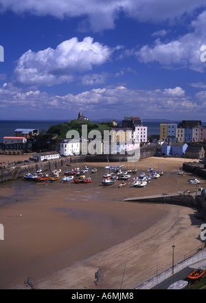 Tenby Hafen und Nordstrand, einschließlich neue Lifeboat Station St. Julians Terrasse Pembrokeshire UK Stockfoto