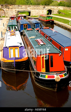 Schmale Boot vor Anker Froncasyllte Nord-Wales Stockfoto