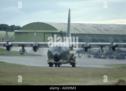 Lockheed C - 130H Hercules der Belgien Air Force.   GAV 2294-239 Stockfoto