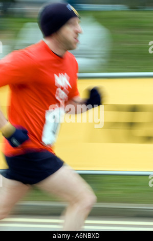 Bild CREDIT DOUG BLANE Nike Milton Keynes Halbmarathon laufen Stockfoto