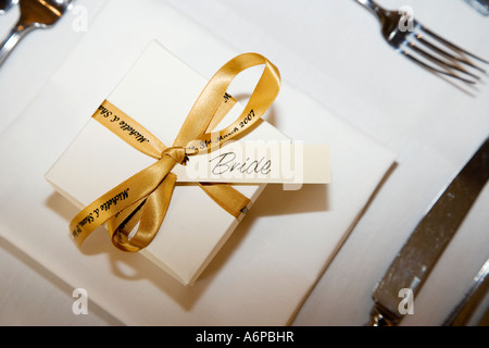 Braut Hochzeit Gunst auf Tisch bei der Hochzeit Frühstück Stockfoto