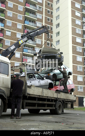 Unversteuerte Auto entfernt von einer Straße in Luton, Großbritannien Stockfoto