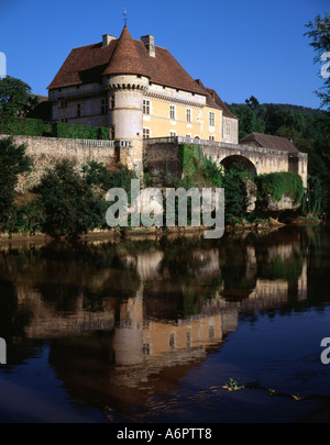 Chateau de Losse am Fluss Vézère Stockfoto