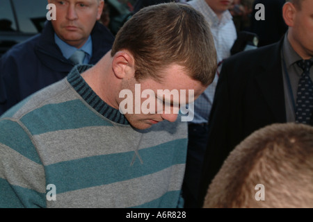 Wayne Rooney im Old Trafford Unterzeichnung Autogramme 31. August 2004 er seinen Vertrag unterschrieb Tag Stockfoto