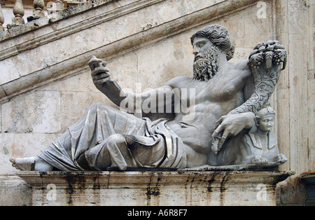 Statue des griechischen Gottes Zeus Rom Italien South East Europe Stockfoto