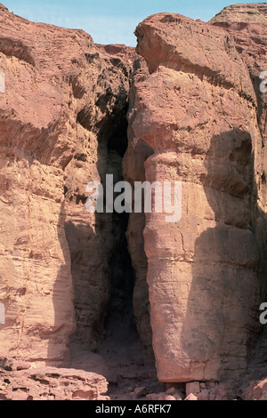 Solomon Säulen im Timna Park im Negev-Wüste in der Nähe von Eilat Israel. Stockfoto