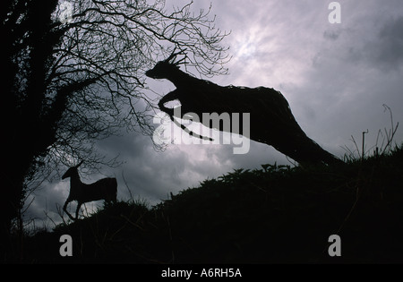 Springenden Hirsch Skulptur am Blackdown Hills im Somerset county England UK Stockfoto