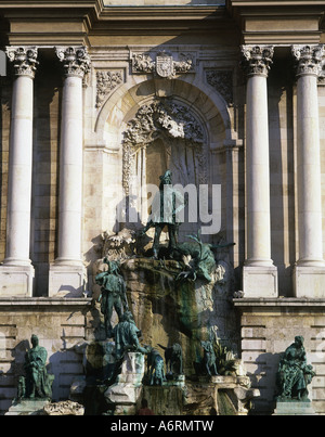 Matthias I. Corvinus, 27.3.1443 - 6.4.1490, König von Ungarn von 1458 bis 1490, Matthias-Brunnen mit Statue von Corvinus, Royal Stockfoto