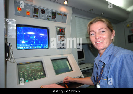 Ausbilder im Flugsimulator Stockfoto