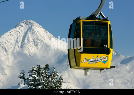 Gondelbahn im Skigebiet Mayrhofen-Penken, Tirol, Österreich Stockfoto