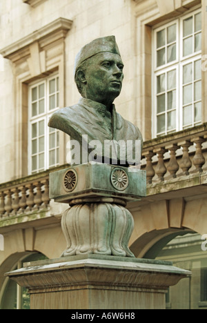 London-Büste von Jawaharlal Nehru Premierminister von Indien 1947 bis 1964 Stockfoto