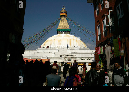 Boudhanath Stupa in Kathmandu ist eines der weltweit größten Stupa und ist das wichtigste buddhistische Denkmal außerhalb Tibets Stockfoto