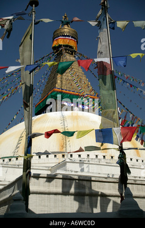 Boudhanath Stupa in Kathmandu ist eines der weltweit größten Stupa und ist das wichtigste buddhistische Denkmal außerhalb Tibets Stockfoto