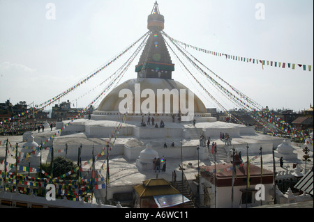 Boudhanath Stupa in Kathmandu ist eines der weltweit größten Stupa und ist das wichtigste buddhistische Denkmal außerhalb Tibets Stockfoto