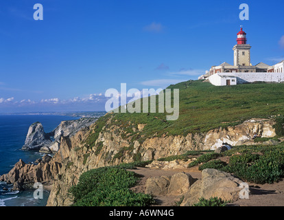 Cabo da Roca, Lissabon Portugal Atlantik. Europa. Leuchtturm portugiesischen Küste Cliffs.Westernmost Punkt Festland Europa. Stockfoto