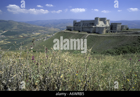 Mittlerer Osten, Syrien.  Krak des Chevaliers, erhaltene Kreuzfahrerburg Stockfoto