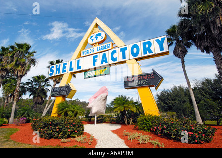 Weltweit größte Shell Factory eine beliebte Touristenattraktion in North Fort FT Myers Florida FL Stockfoto