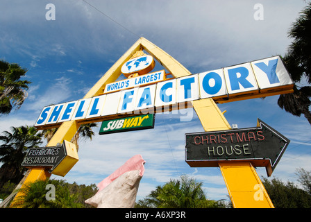 Weltweit größte Shell Factory eine beliebte Touristenattraktion in North Fort FT Myers Florida FL Stockfoto