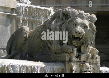 Löwenstatue aus der Fontaine des Quatre Points Cardinaux Paris Frankreich Stockfoto