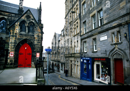 Die Royal Mile Edinburgh-Hauptstadt von Schottland seit 1437 und ist der Sitz von Parlament des Landes Stockfoto