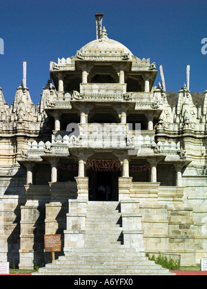 Außenseite der Adinath Jain Tempel in Ranakpur in der Region Rajasthan im Norden Indiens Stockfoto